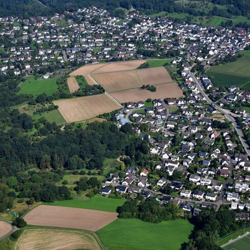 1280px-Melsbach_001